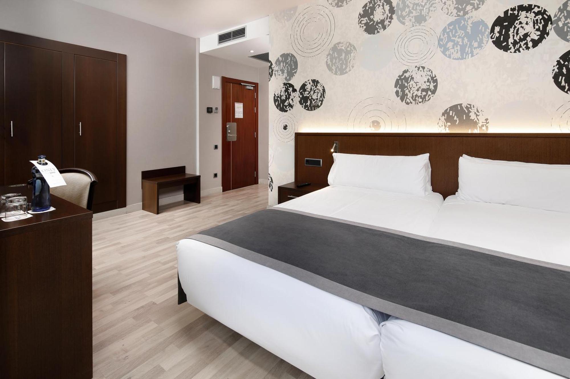 Hcc Taber Hotel Barcelona Exterior photo