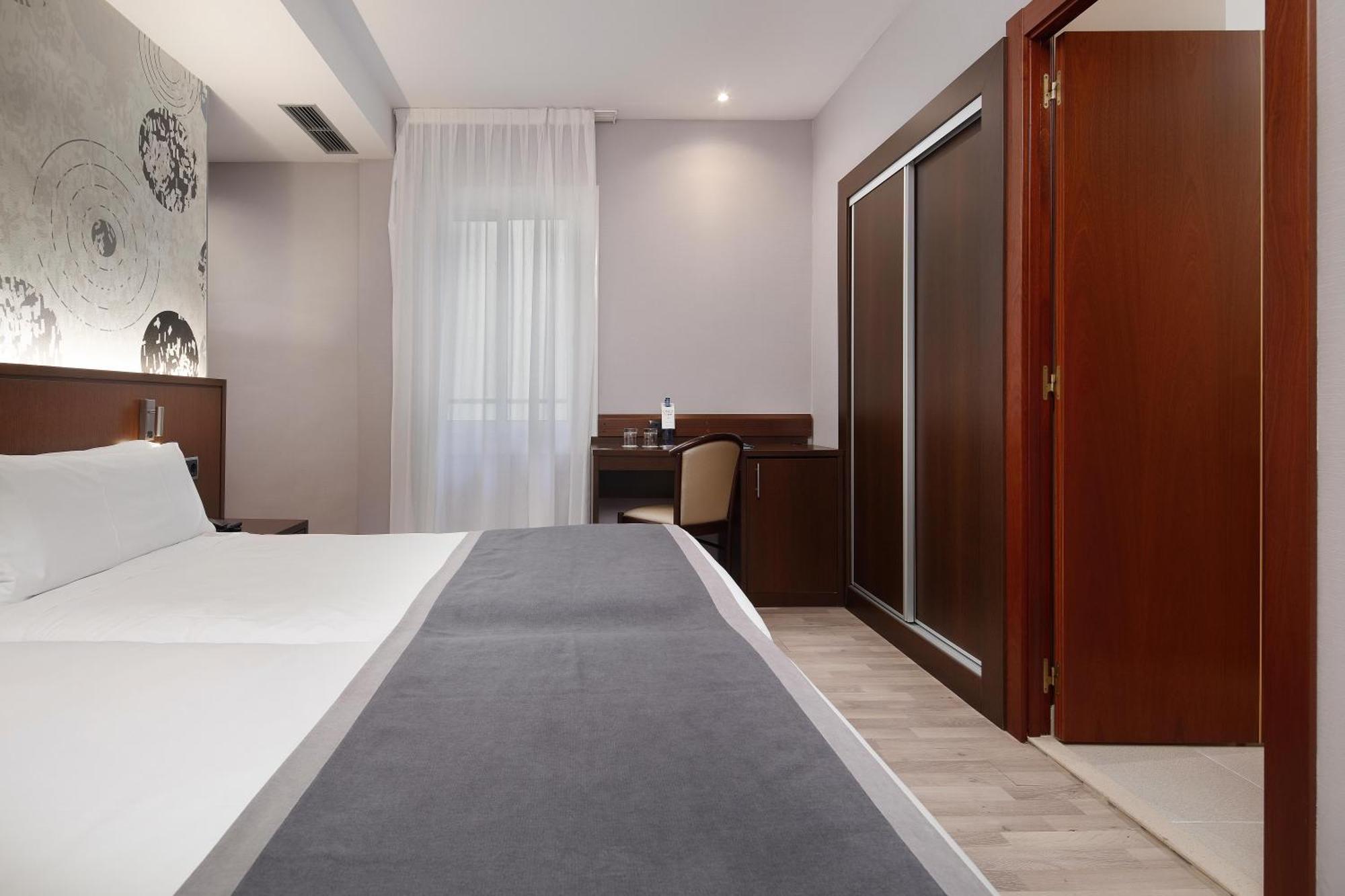 Hcc Taber Hotel Barcelona Exterior photo